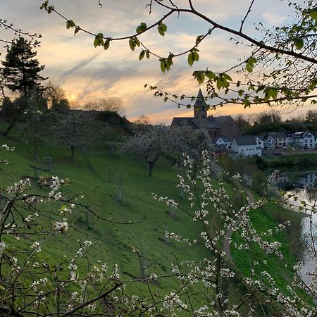 Ferienhaus Eifelstuben Mit Charme - Bauernstube Vulkaneifel - Naehe See Und Burgruine Ulmen Exterior foto