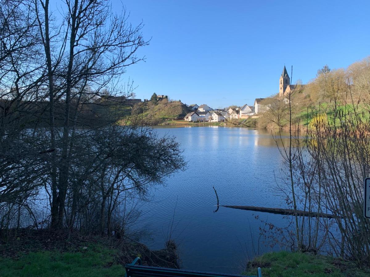 Ferienhaus Eifelstuben Mit Charme - Bauernstube Vulkaneifel - Naehe See Und Burgruine Ulmen Exterior foto