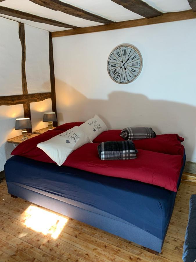 Ferienhaus Eifelstuben Mit Charme - Bauernstube Vulkaneifel - Naehe See Und Burgruine Ulmen Exterior foto